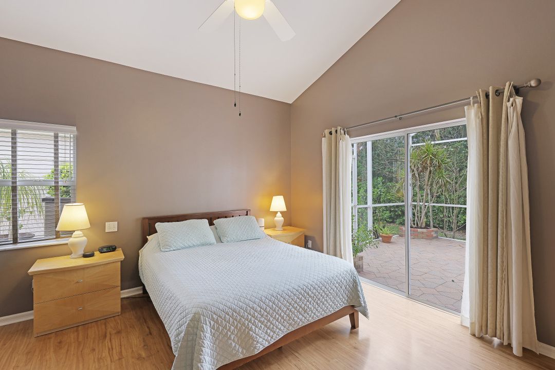 371 Pindo Palm Dr, Naples, FL 34104