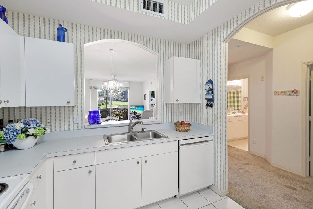 28051 Palmas Grandes Ln, Bonita Springs, FL 34135 #102