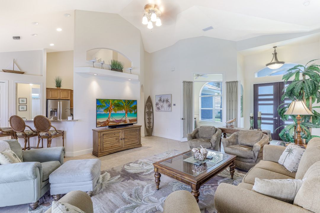 1120 Abbeville Ct, Marco Island, FL 34145