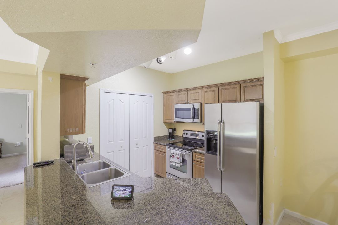 12975 Positano Cir #104, Naples, FL 34105