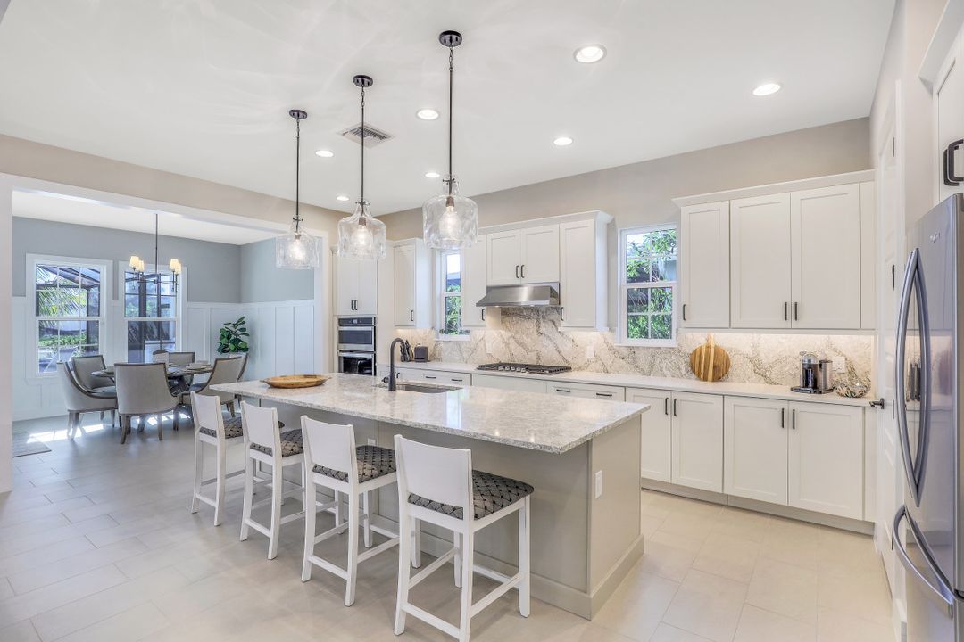 3224 Cotuit Ln, Naples, FL 34114