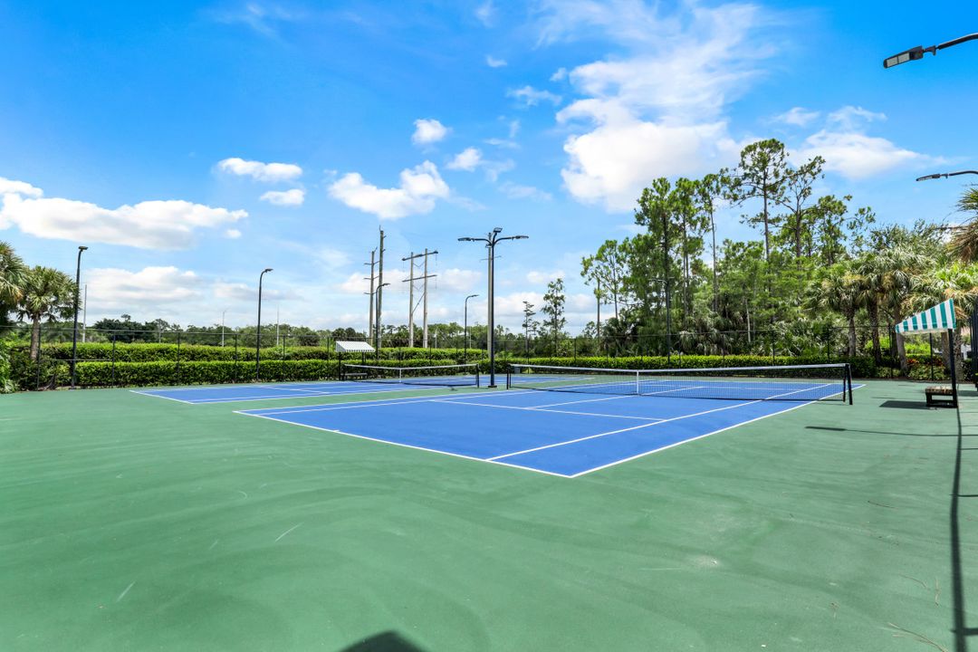 15809 Marcello Cir, Naples, FL 34110