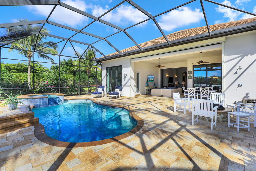 17452 Via Navona Way, Miromar Lakes, FL 33913