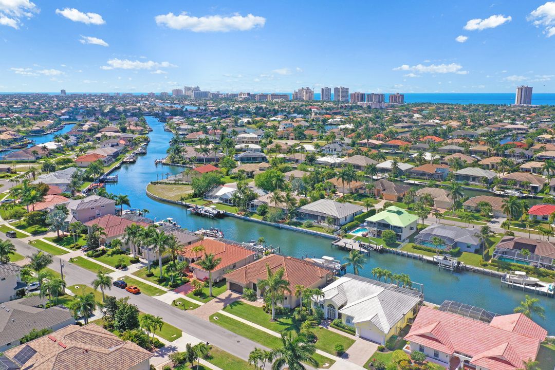 356 Capistrano Ct, Marco Island, FL 34145