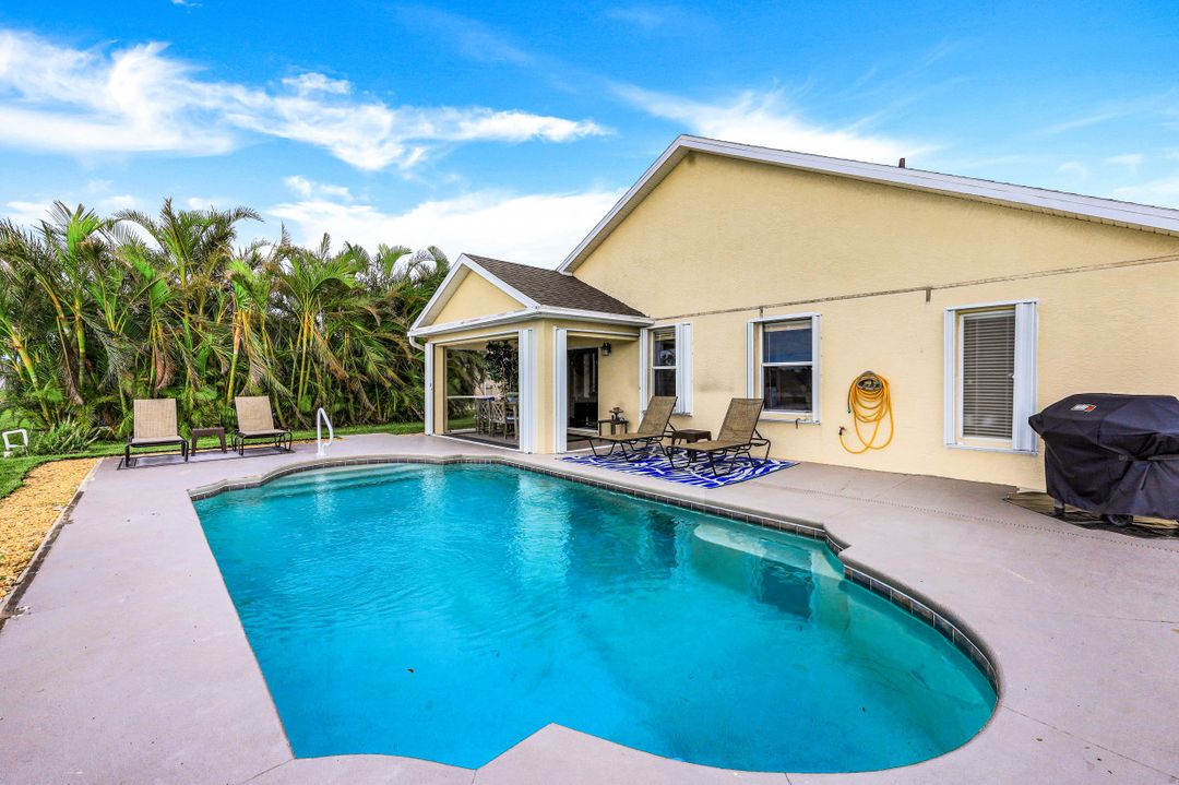 15654 Beachcomber Ave, Fort Myers, FL 33908