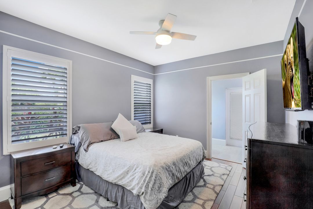 8172 Lowbank Dr, Naples, FL 34109