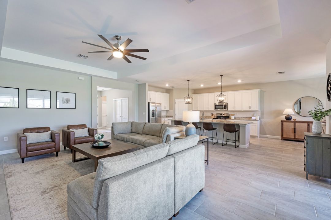 11591 Canopy Loop, Fort Myers, FL 33913