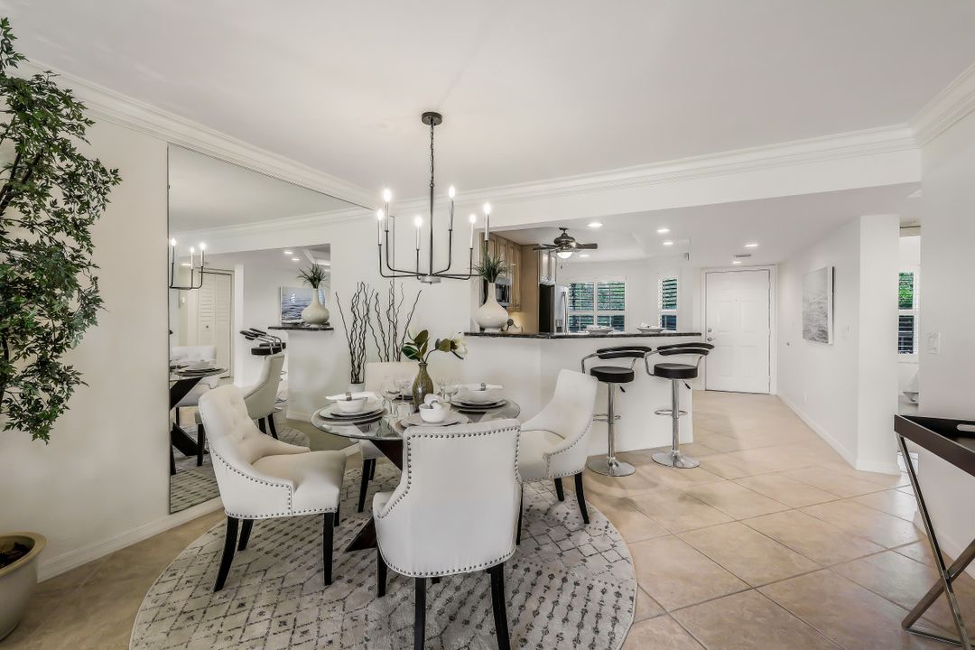 320 Horse Creek Dr #203, Naples, FL 34110