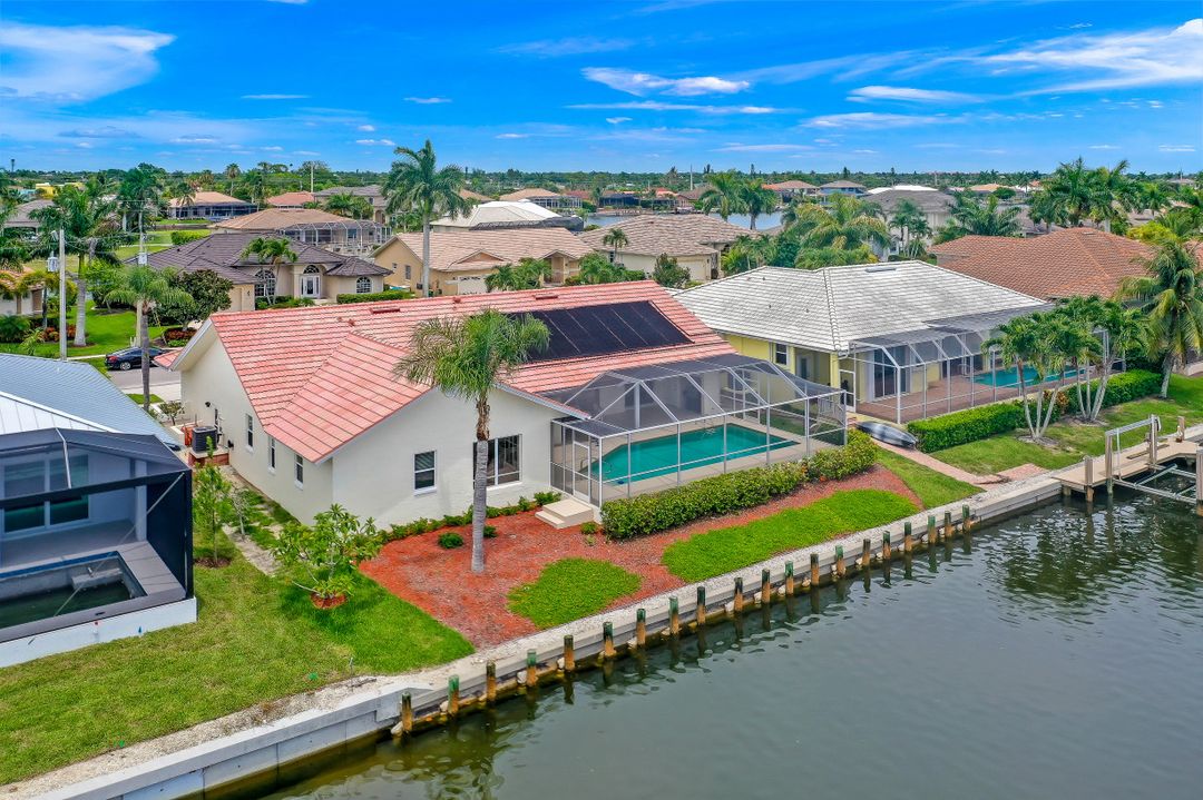 370 Capistrano Ct, Marco Island, FL 34145