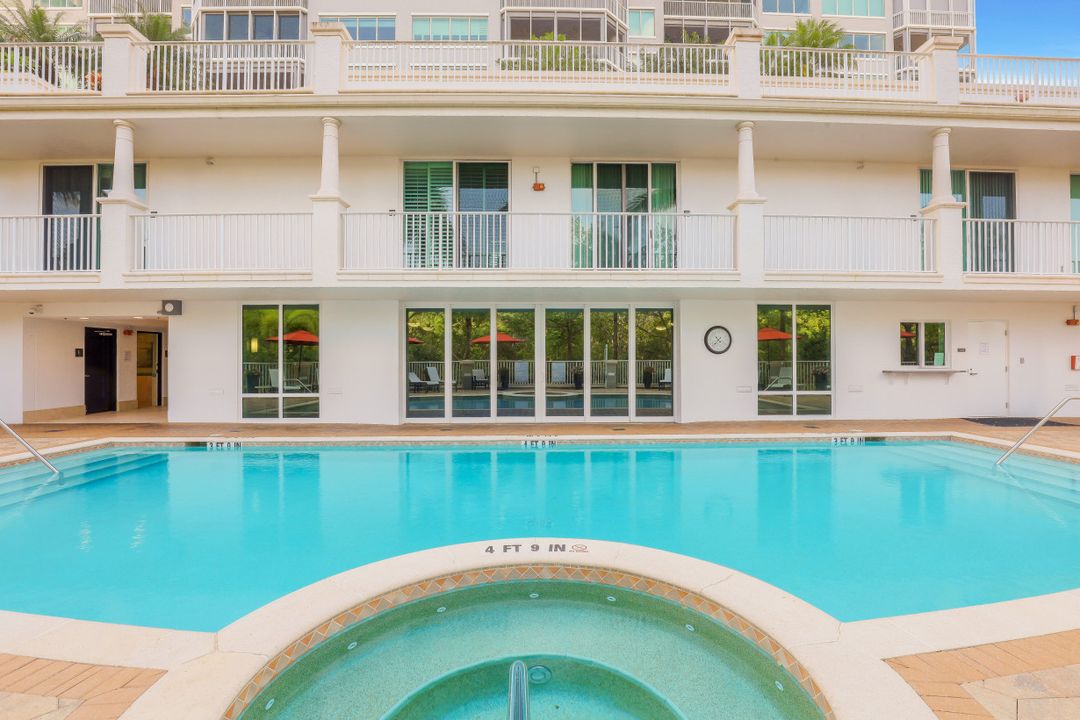 275 Indies Way #1501, Naples, FL 34110