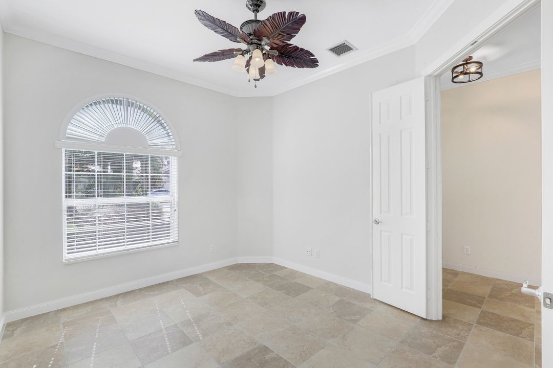 7759 Tommasi Ct, Naples, FL 34114