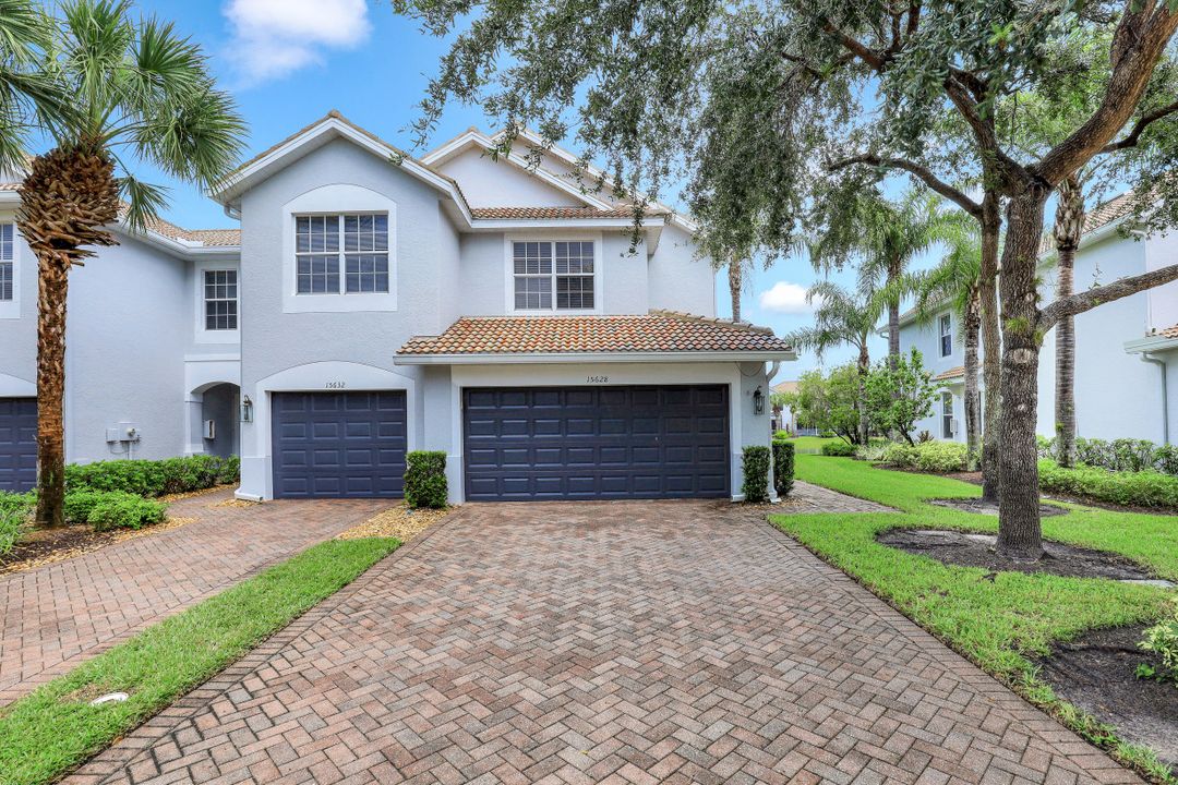 15628 Marcello Cir, Naples, FL 34110