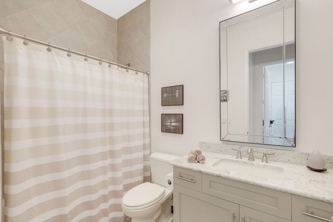 3367 Pacific Dr, Naples, FL 34119