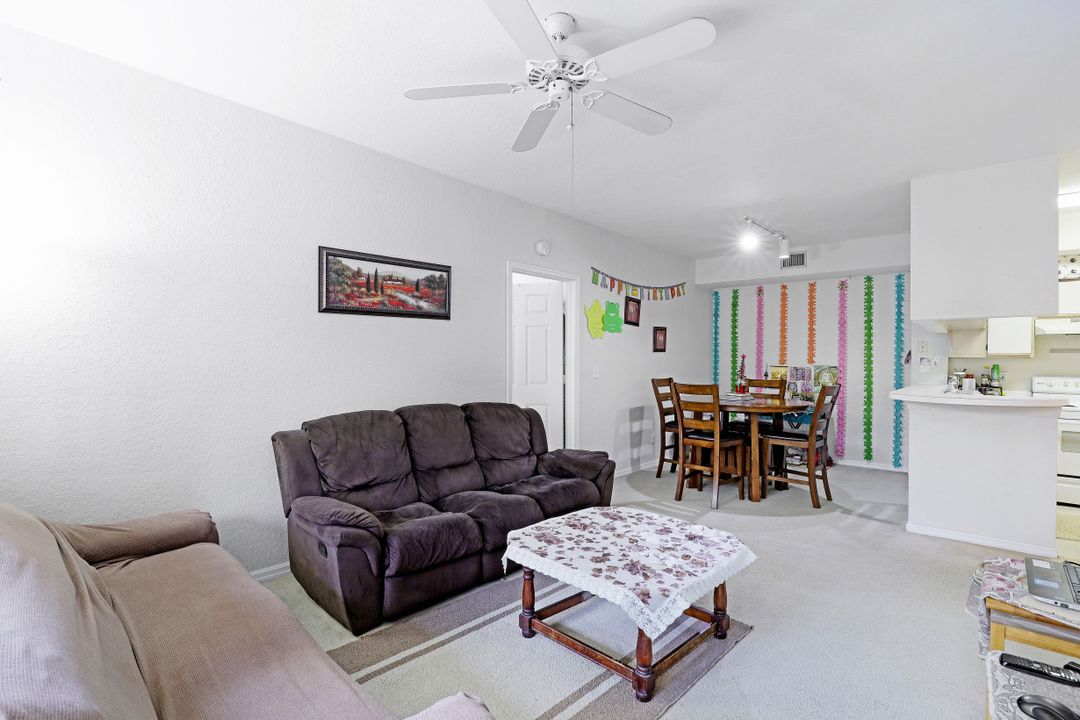 6401 Aragon Way #205, Fort Myers, FL 33966