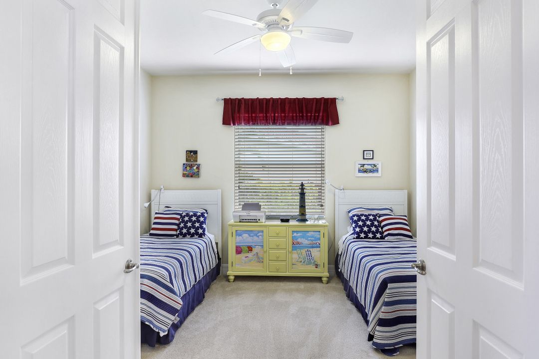 10119 Mimosa Silk Dr, Fort Myers, FL 33913