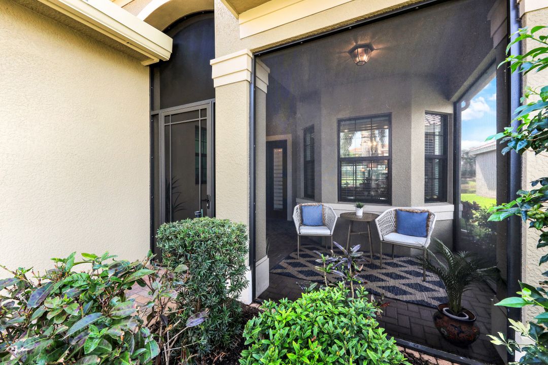 11558 Meadowrun Cir, Fort Myers, FL 33913