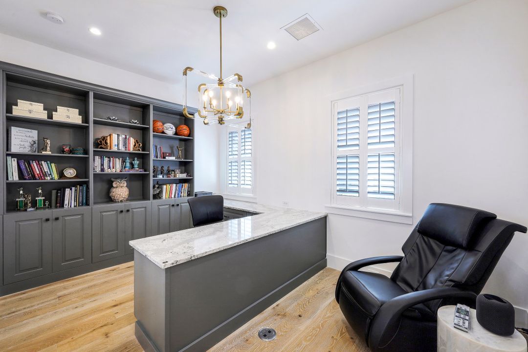 14167 Nautica Ct, Naples, FL 34114