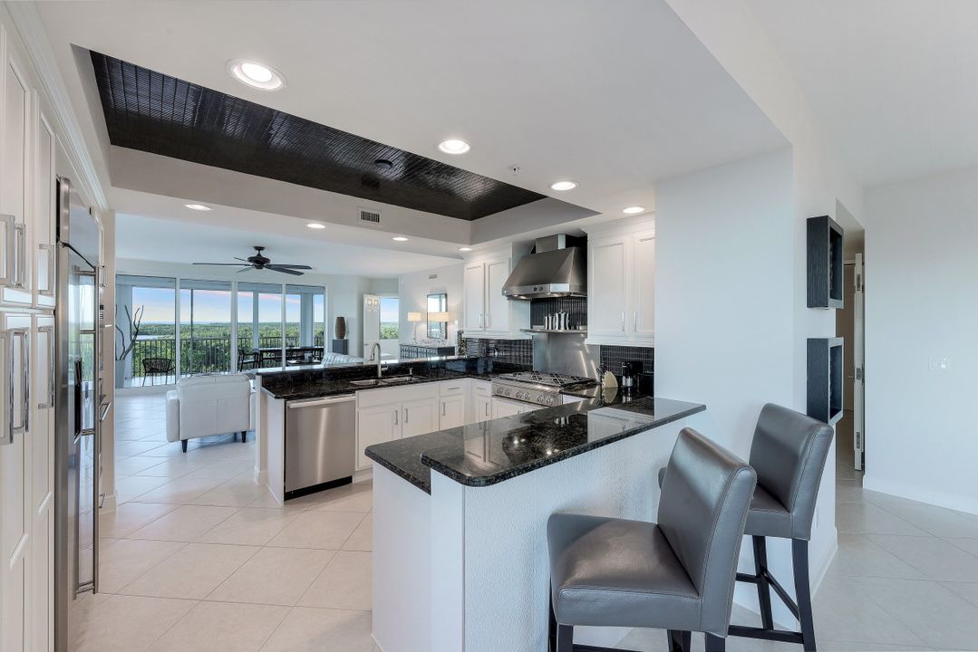 275 Indies Way #601, Naples, FL 34110