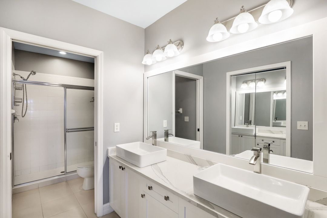 7839 Regal Heron Cir #303, Naples, FL 34104