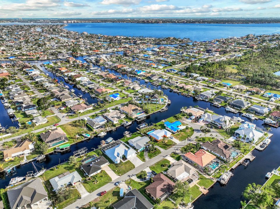 5333 SW 2nd Pl, Cape Coral, FL 33914