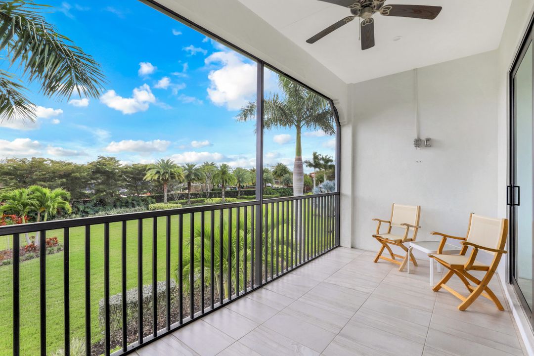 16380 Corsica Way #201, Naples, FL 34110