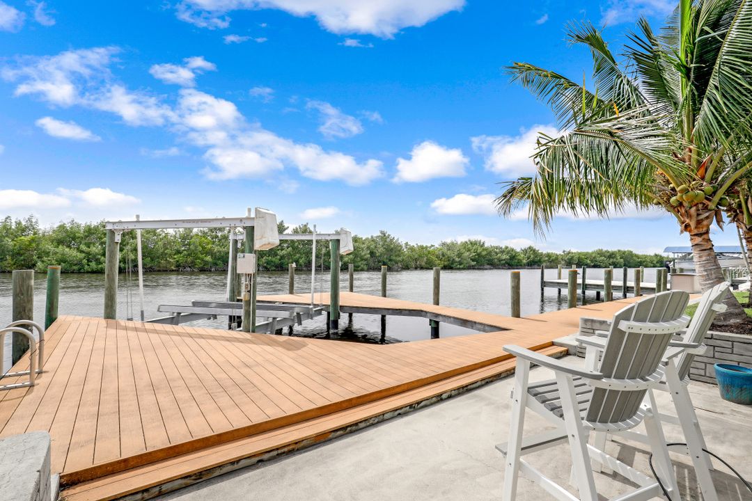 4412 SW 28th Pl, Cape Coral, FL 33914