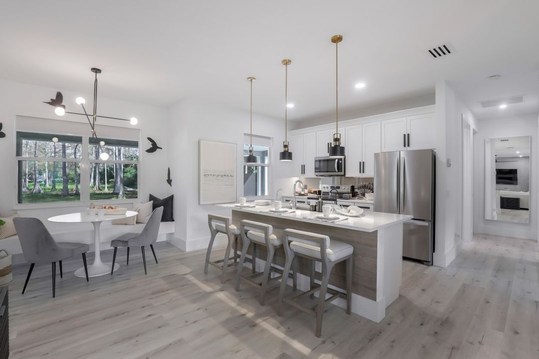 5995 Lancewood Way, Naples, FL 34116