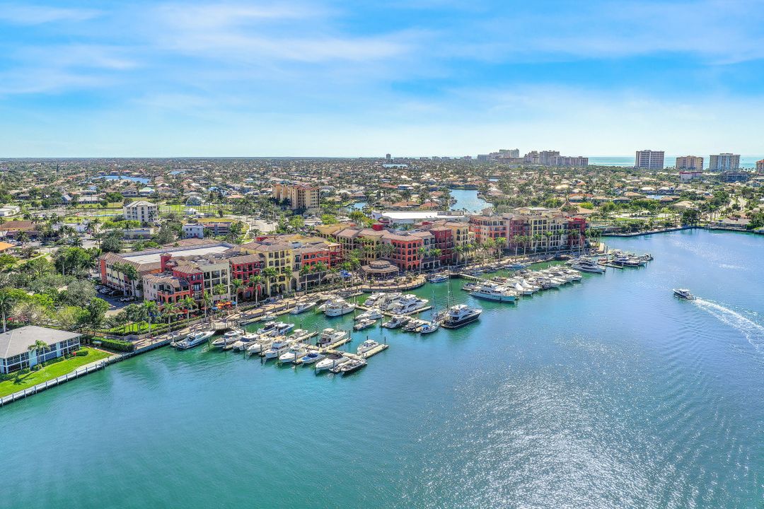 838 W Elkcam Cir #303, Marco Island, FL 34145