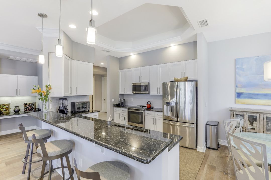 7160 Lemuria Cir #1501, Naples, FL 34109