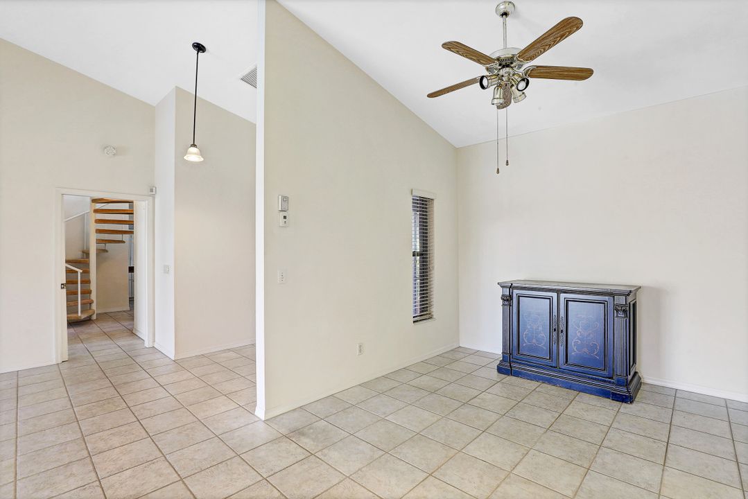 1121 SE 21st St, Cape Coral, FL 33990