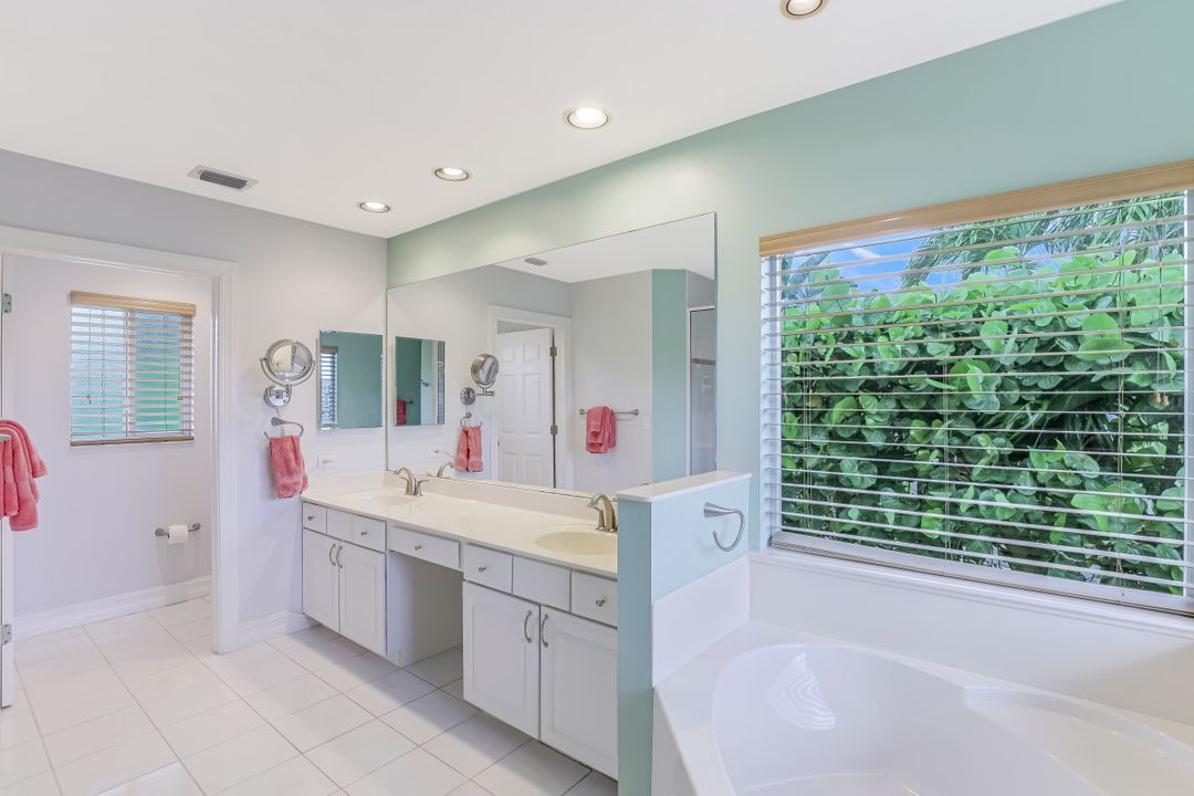 1201 Laurel Ct, Marco Island, FL 34145