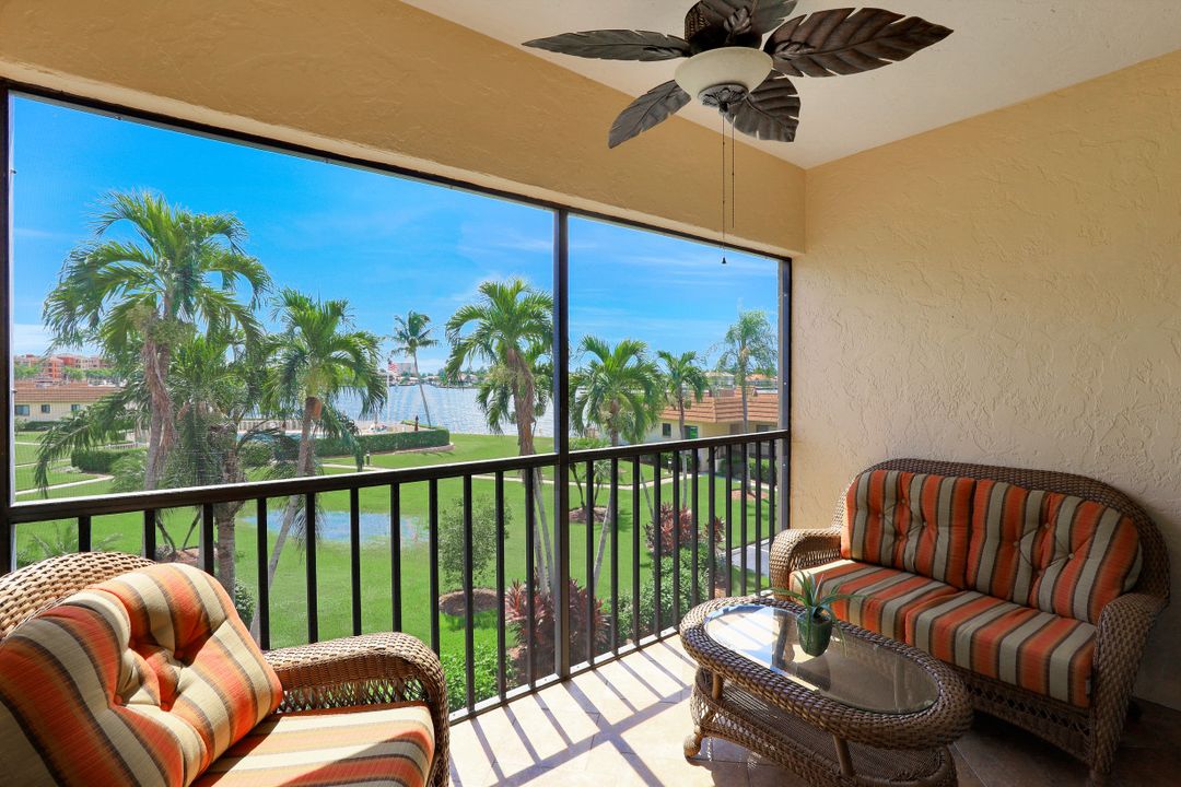 750 W Elkcam Cir #316, Marco Island, FL 34145