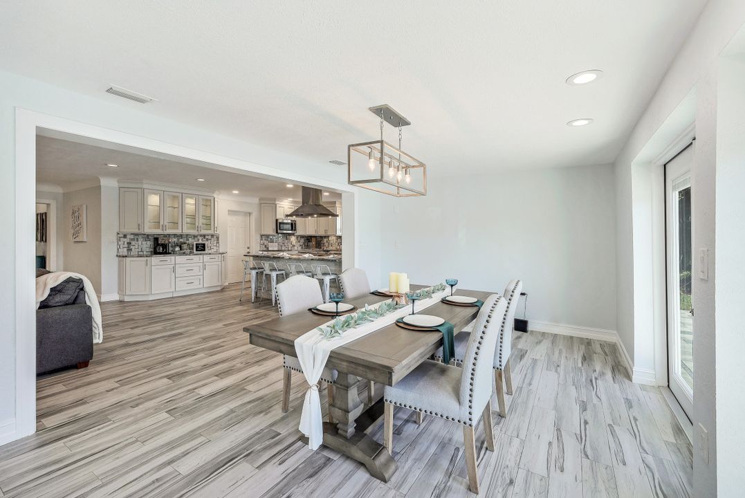 120 79th St S, St. Petersburg, FL 33707