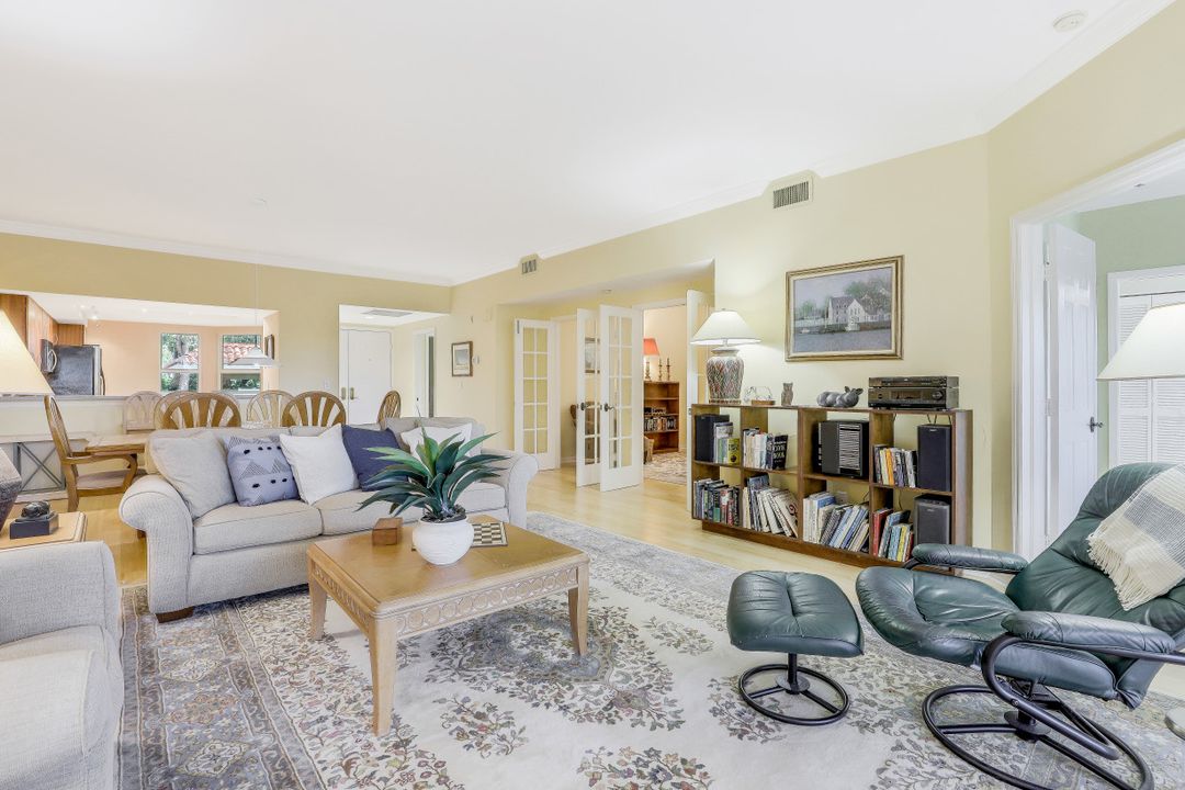 6549 Marissa Loop #21, Naples, FL 34108