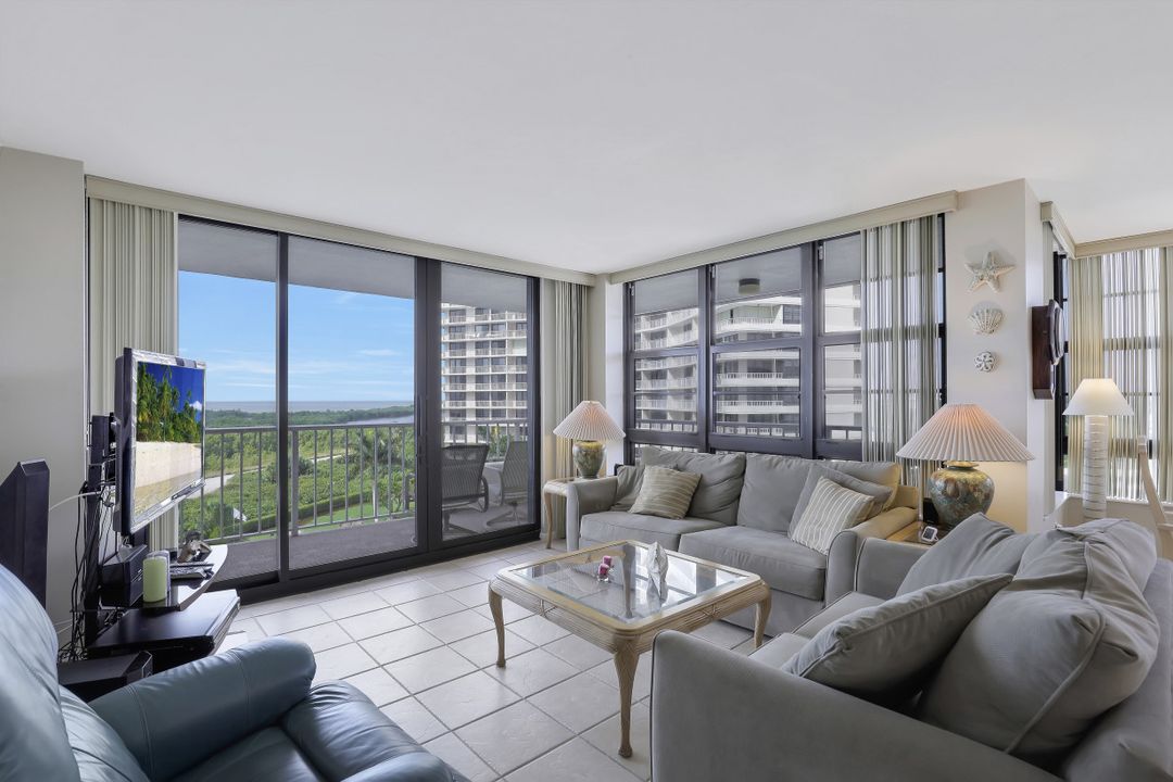 380 Seaview Ct #403, Marco Island, FL 34145