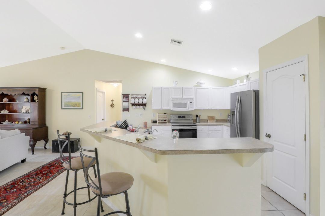 308 NW 22nd Ct, Cape Coral, FL 33993