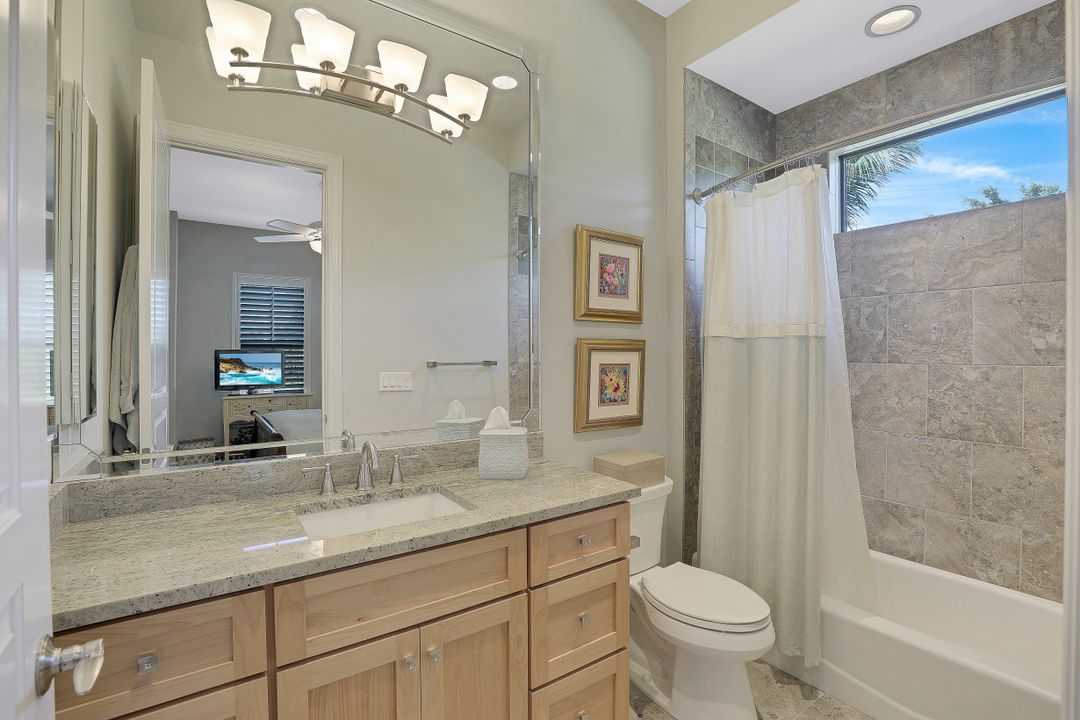 17452 Via Navona Way, Miromar Lakes, FL 33913