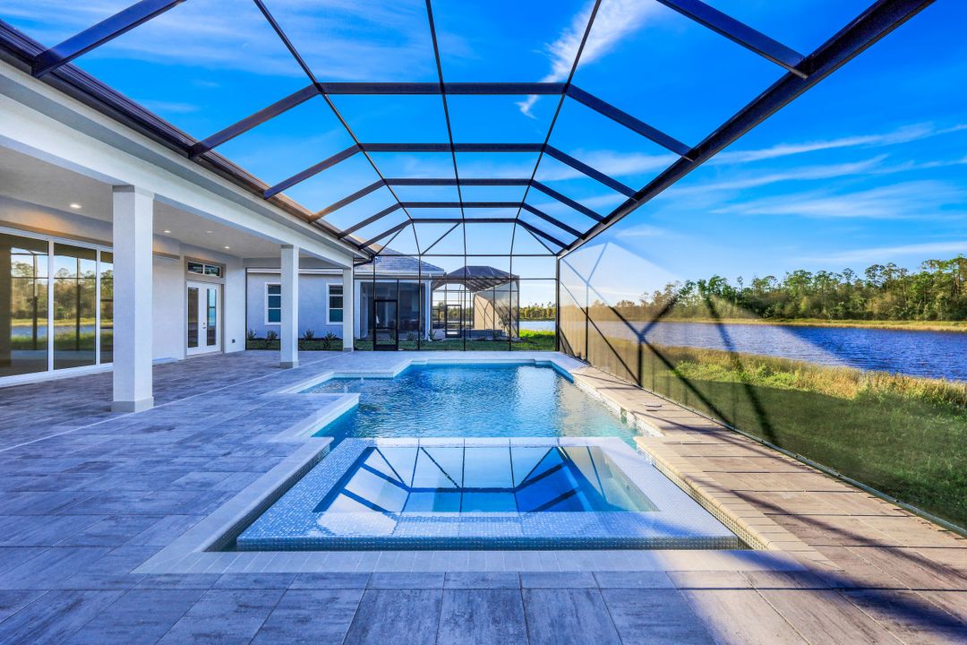 14310 Laguna Spgs Ln, , FL 34114