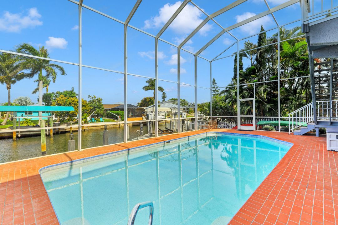 3706 Ruby Ave, Saint James City, FL 33956