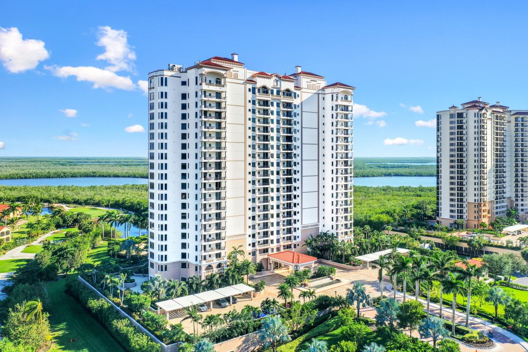 1060 Borghese Ln  #906, Naples, FL 34114