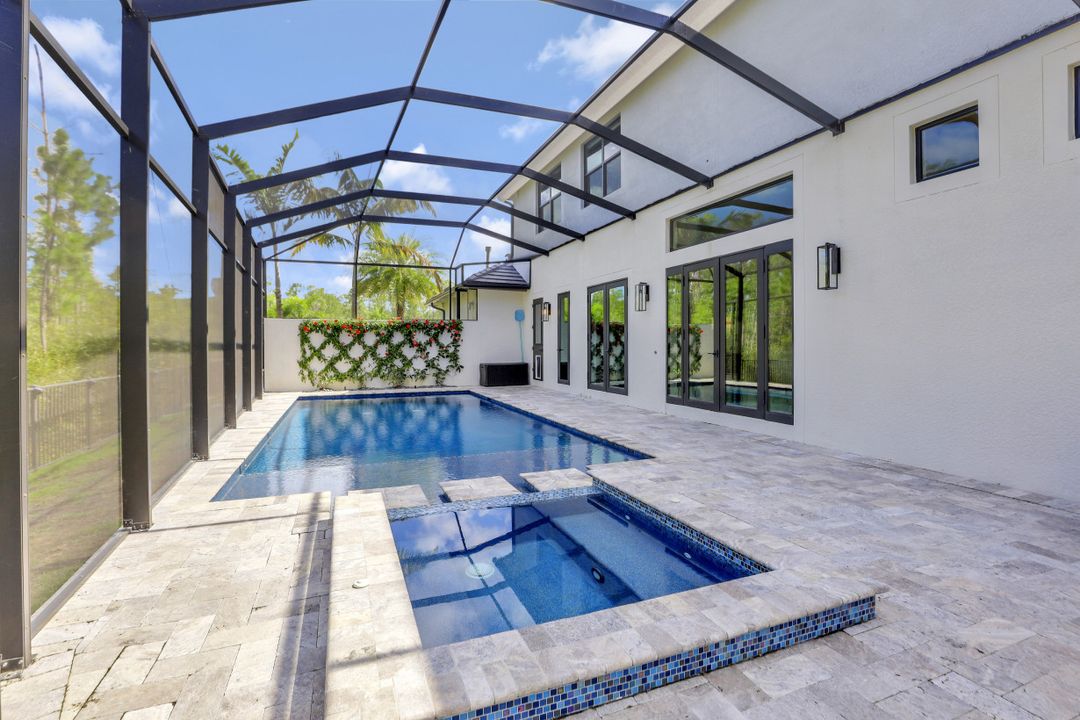 14698 Reserve Pl, Naples, FL 34109