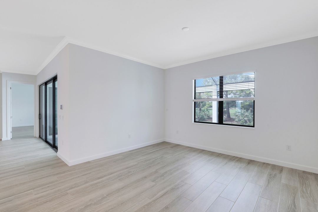 3139 Heather Glen Ct, Naples, FL 34114