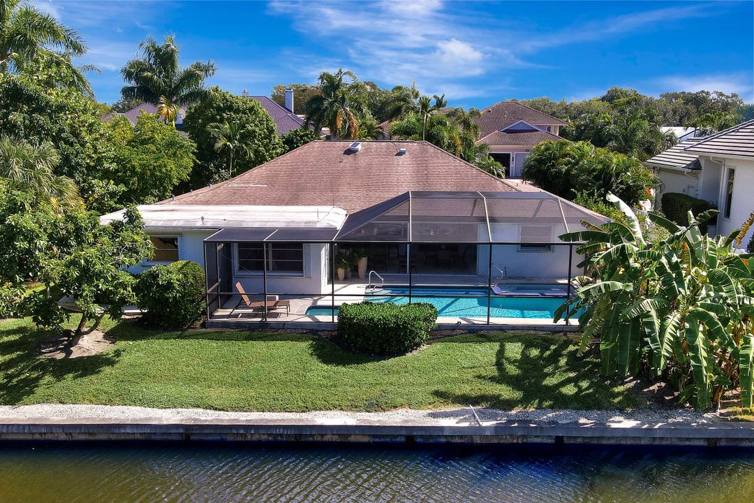 5165 Starfish Ave, Naples, FL 34103