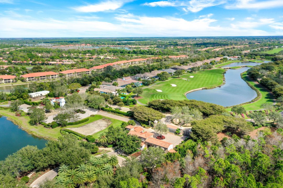 16904 Fairgrove Way, Naples, FL 34110