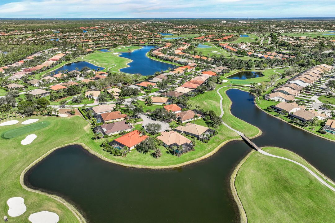 8979 Morgan Ct, Naples, FL 34113