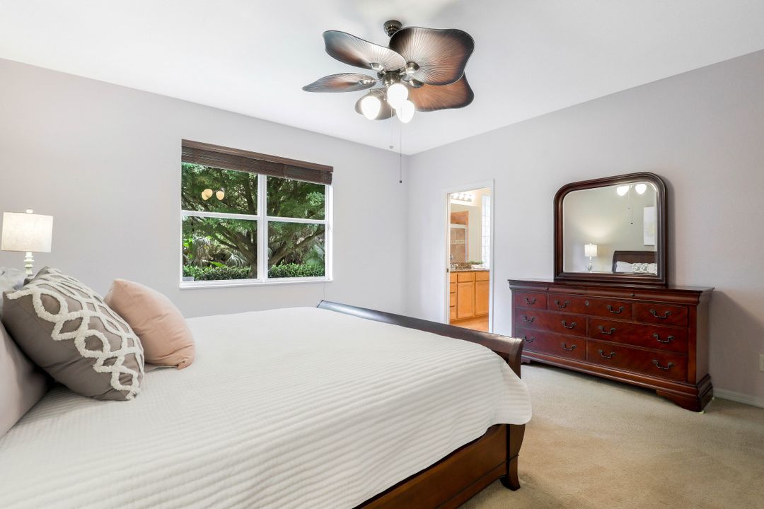 8330 Sumner Ave, Fort Myers, FL 33908