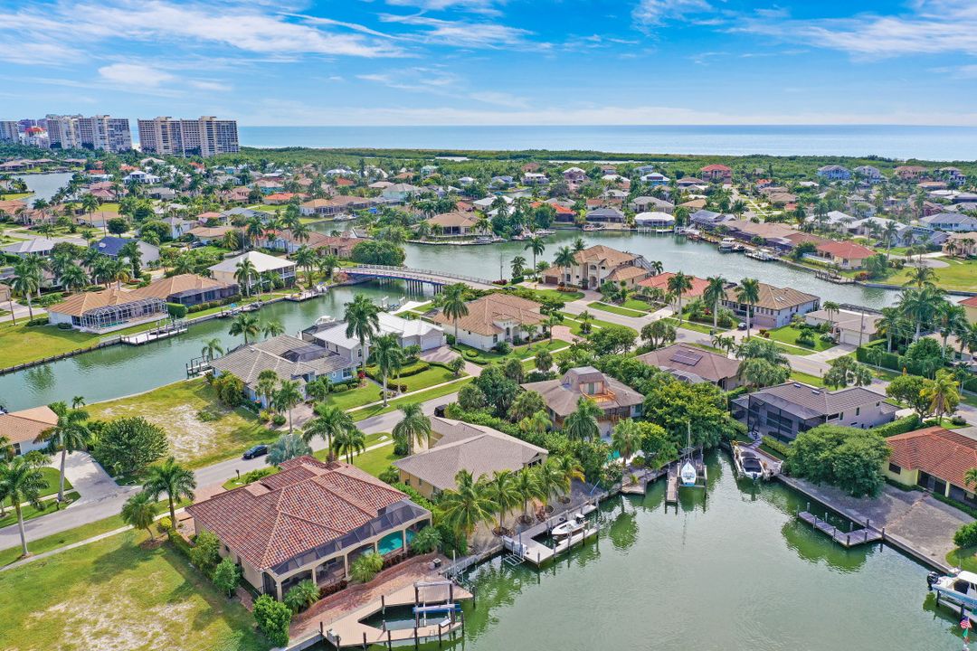 448 Parkhouse Ct, Marco Island, FL 34145