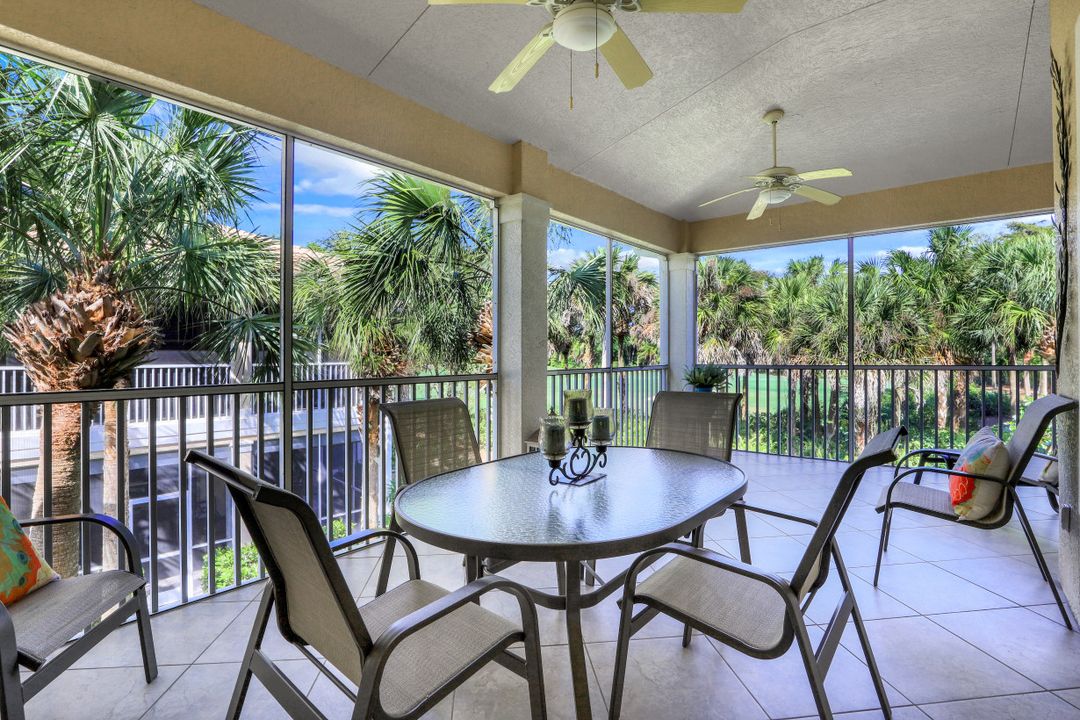 4810 Shinnecock Hills Ct, Naples, FL 34112