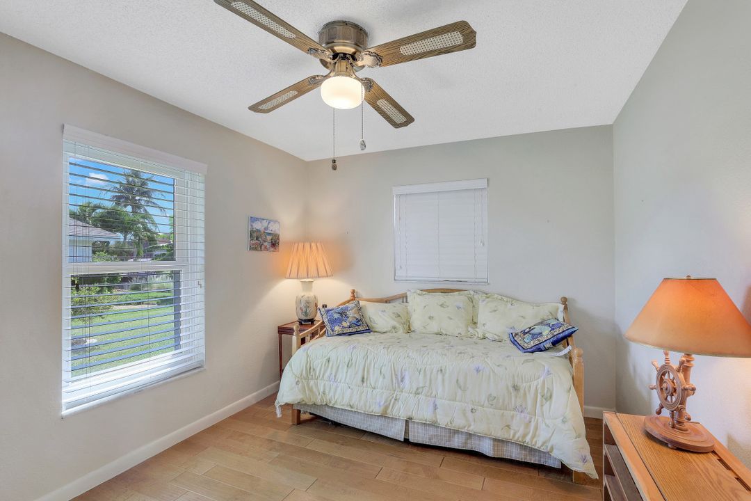 5228 SW 11th Pl, Cape Coral, FL 33914