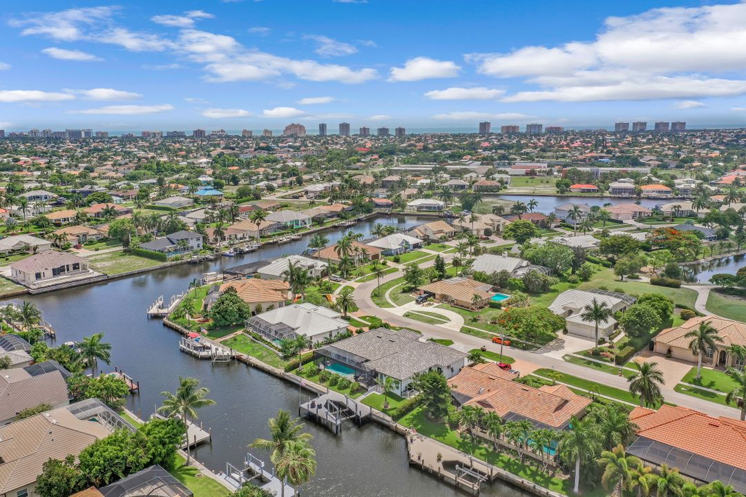 1567 Jamaica Ct, Marco Island, FL 34145